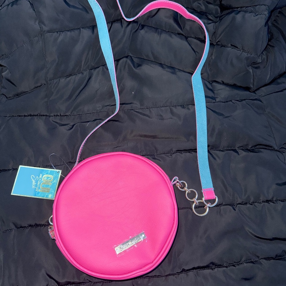 Juicy Couture "OUI Splash" round crossbody bag - Picture 1 of 3